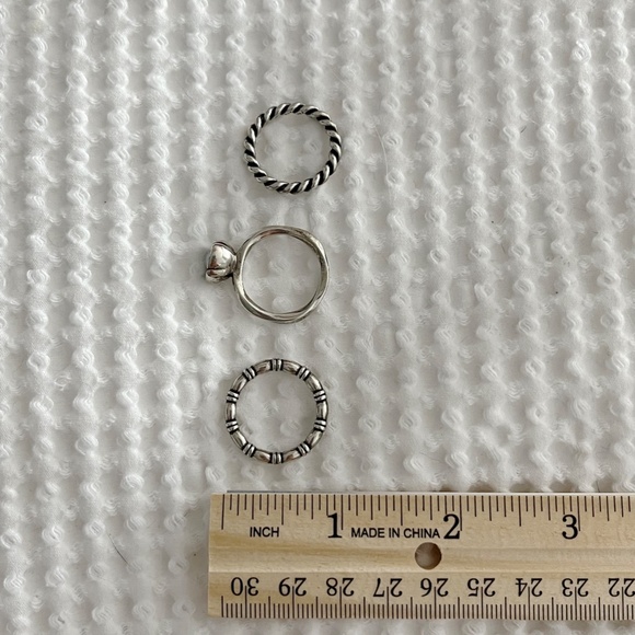 Pandora Sterling Silver and Grey Pearl 3 Ring Set Size 8 - Picture 14 of 16